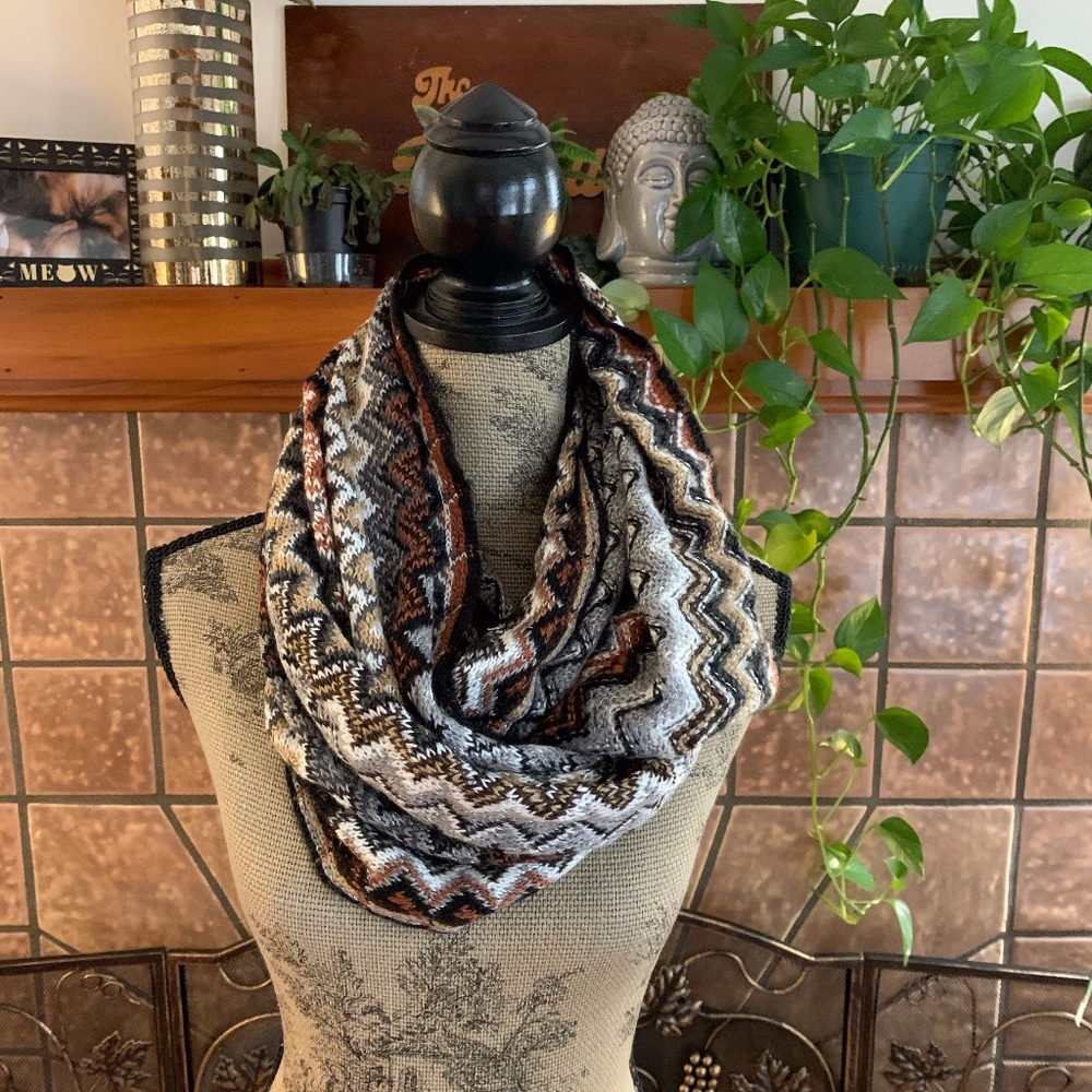 infinity scarf